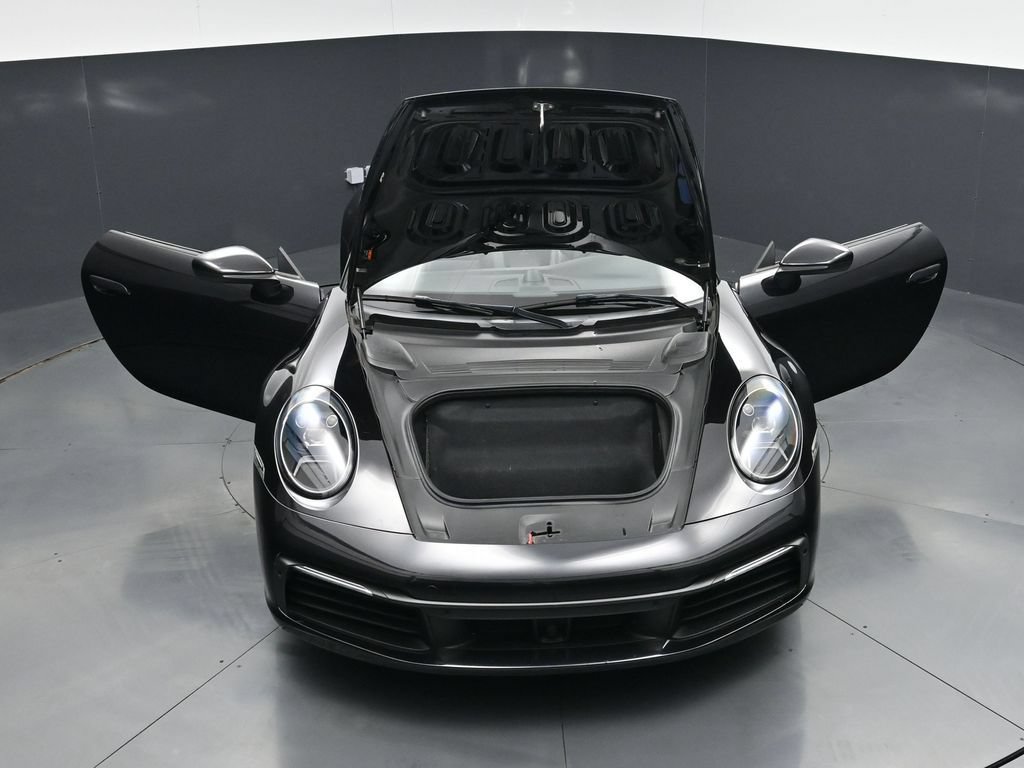 Certified 2020 Porsche 911 Carrera 4 AWD/4WD image 31