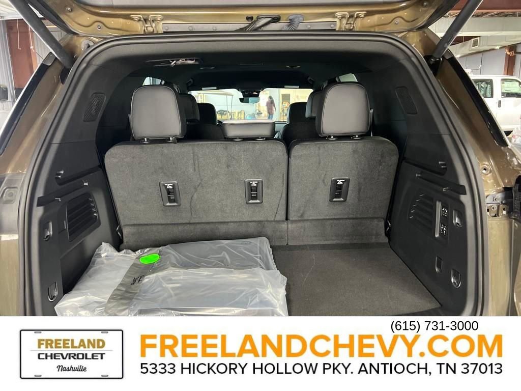 Used 2024 Chevrolet Traverse RS image 7