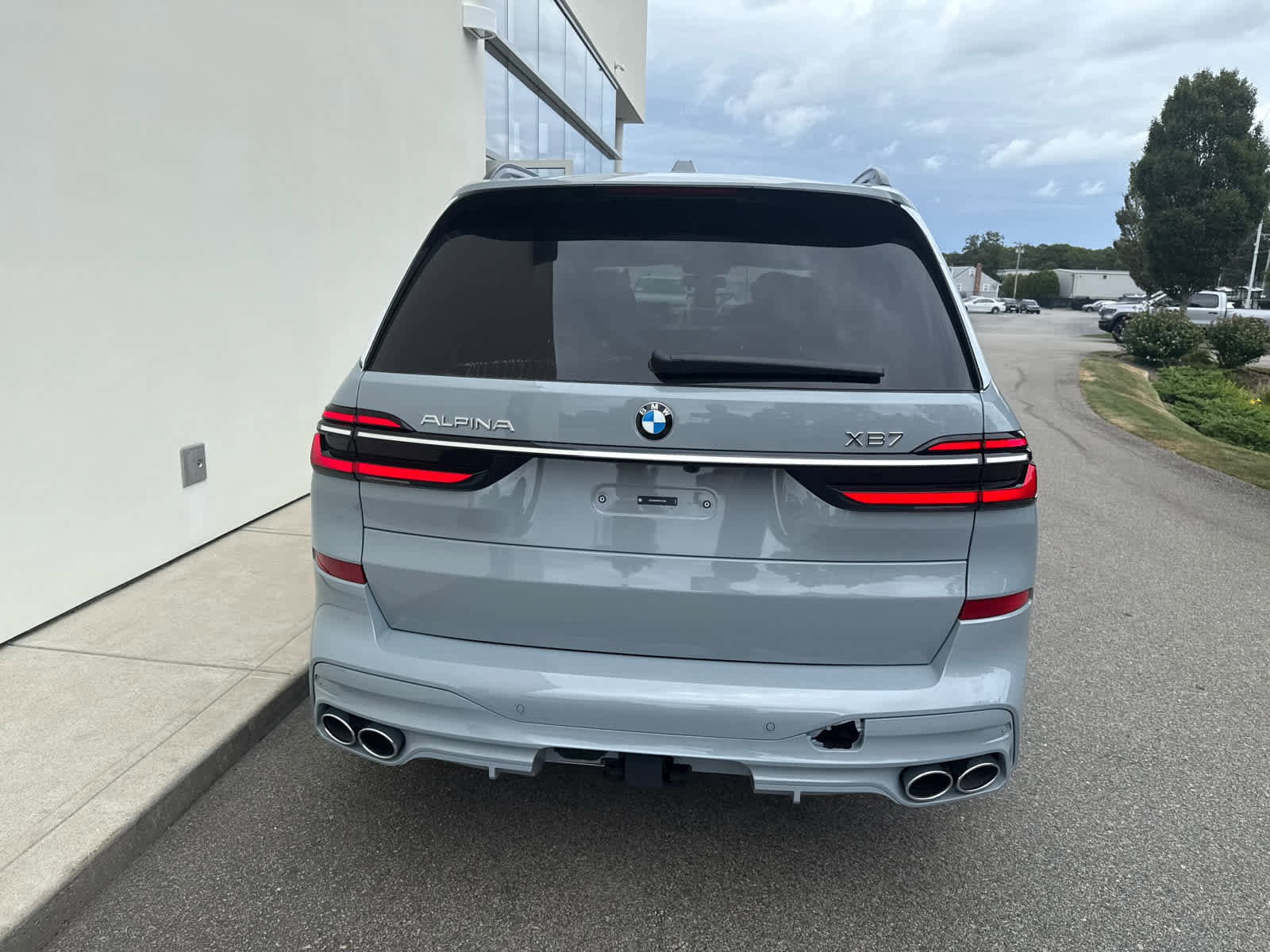 New 2026 BMW ALPINA XB7 image 15