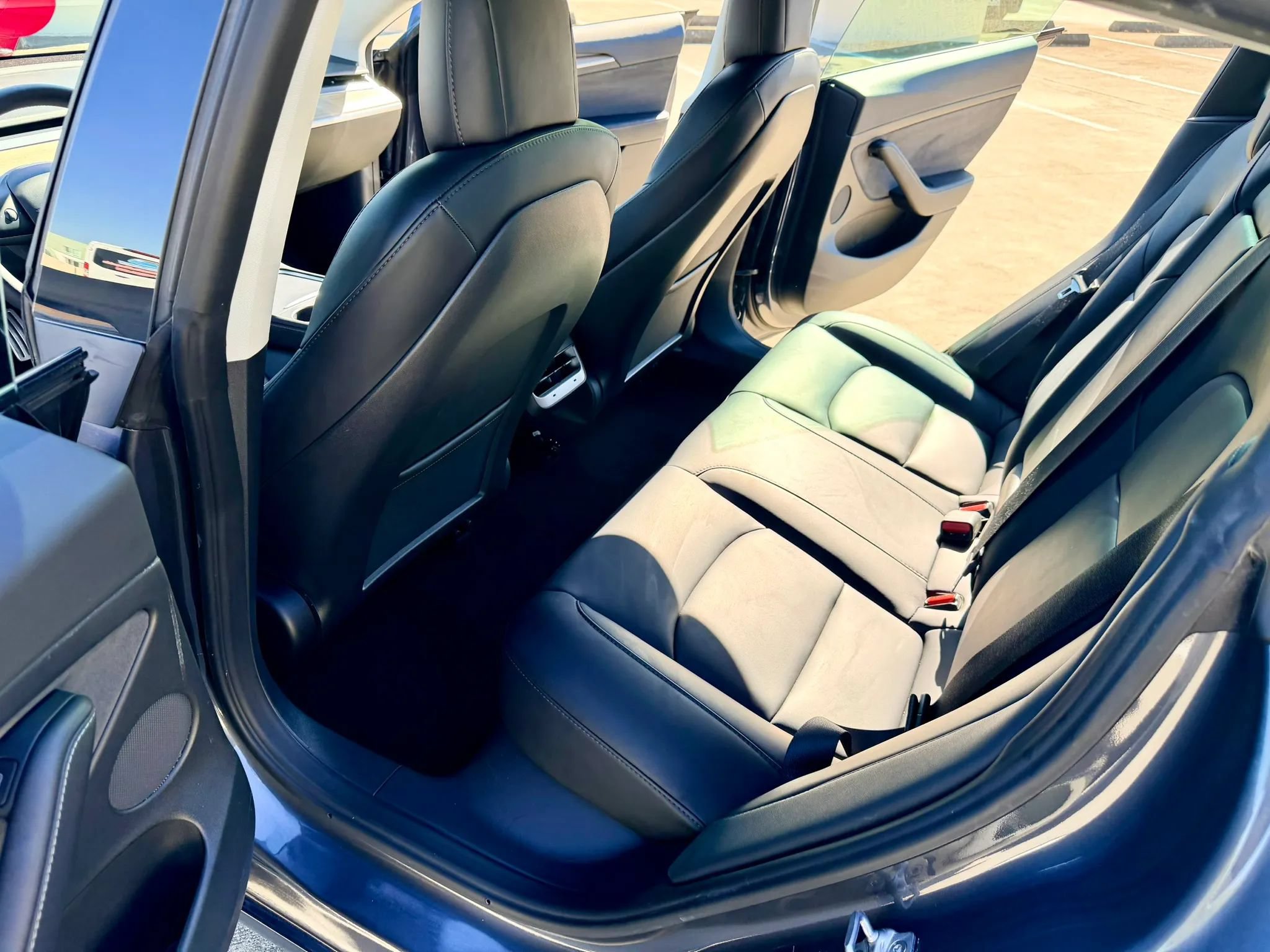 Used 2023 Tesla Model 3 Performance AWD/4WD image 27