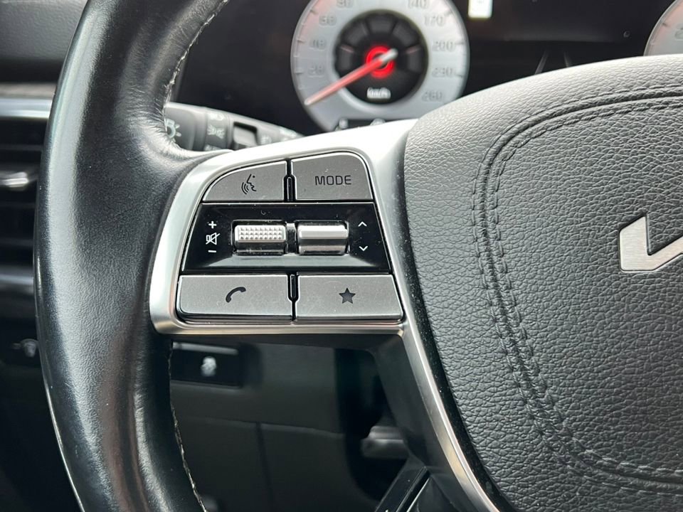 Used 2023 Kia Telluride SX image 21