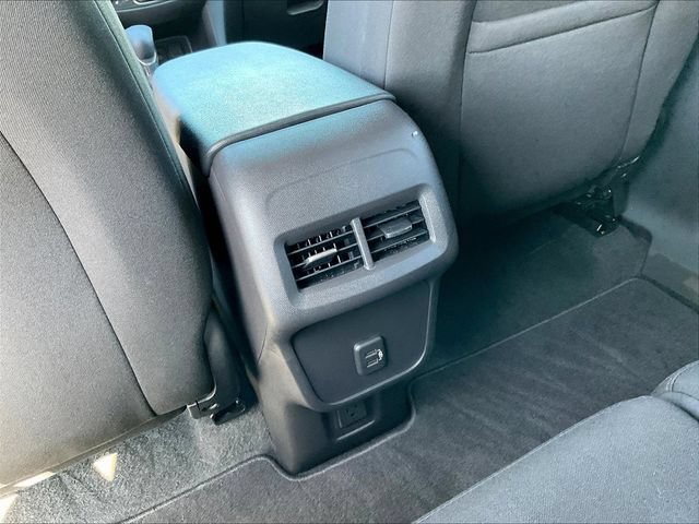 Certified 2024 Chevrolet Equinox LT FWD image 12