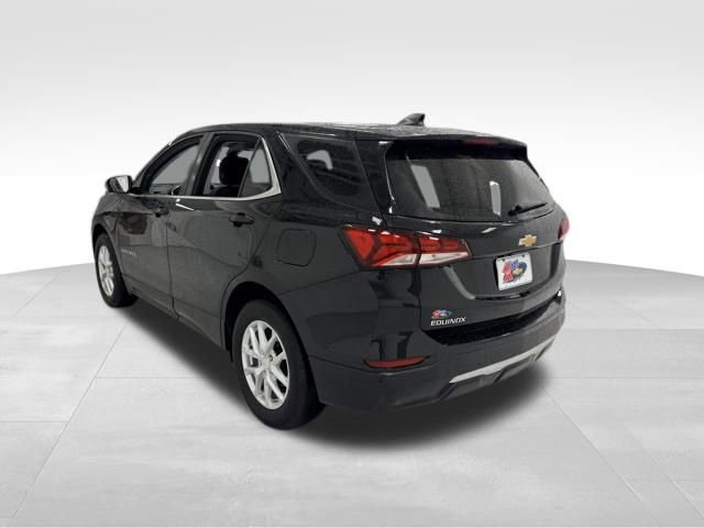 Certified 2024 Chevrolet Equinox LT w/ LPO, Floor Liner Package FWD image 3