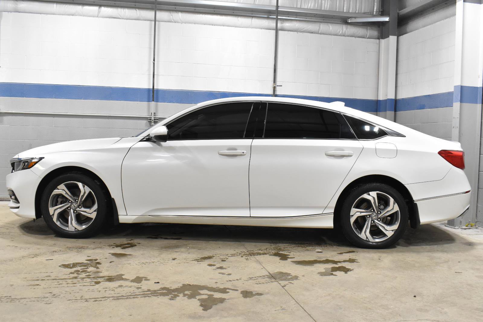 Used 2018 Honda Accord EX-L image 22