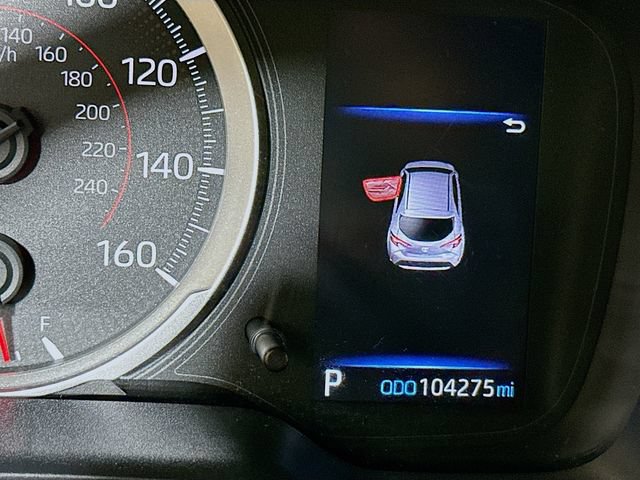 Used 2022 Toyota Corolla SE FWD image 11