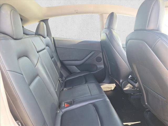 Used 2022 Tesla Model Y Performance AWD/4WD image 14