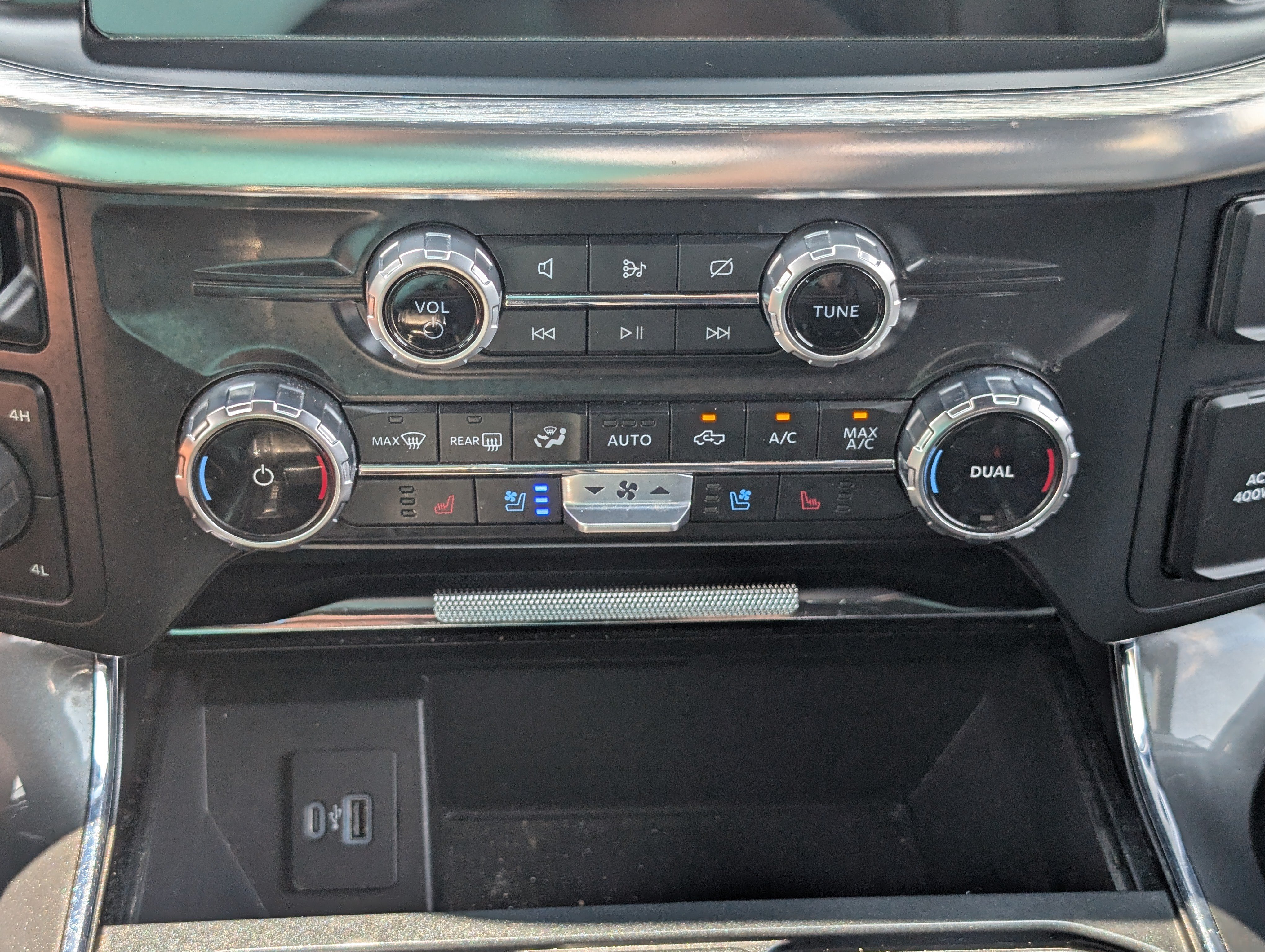 Used 2022 Ford F150 Lariat AWD/4WD image 24