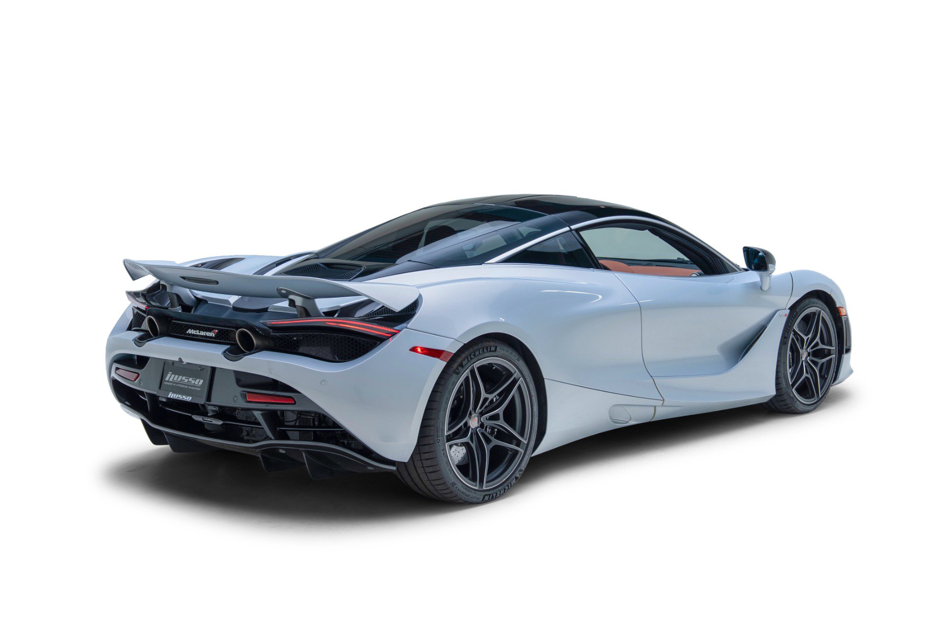 Used 2018 McLaren 720S Performance RWD image 32