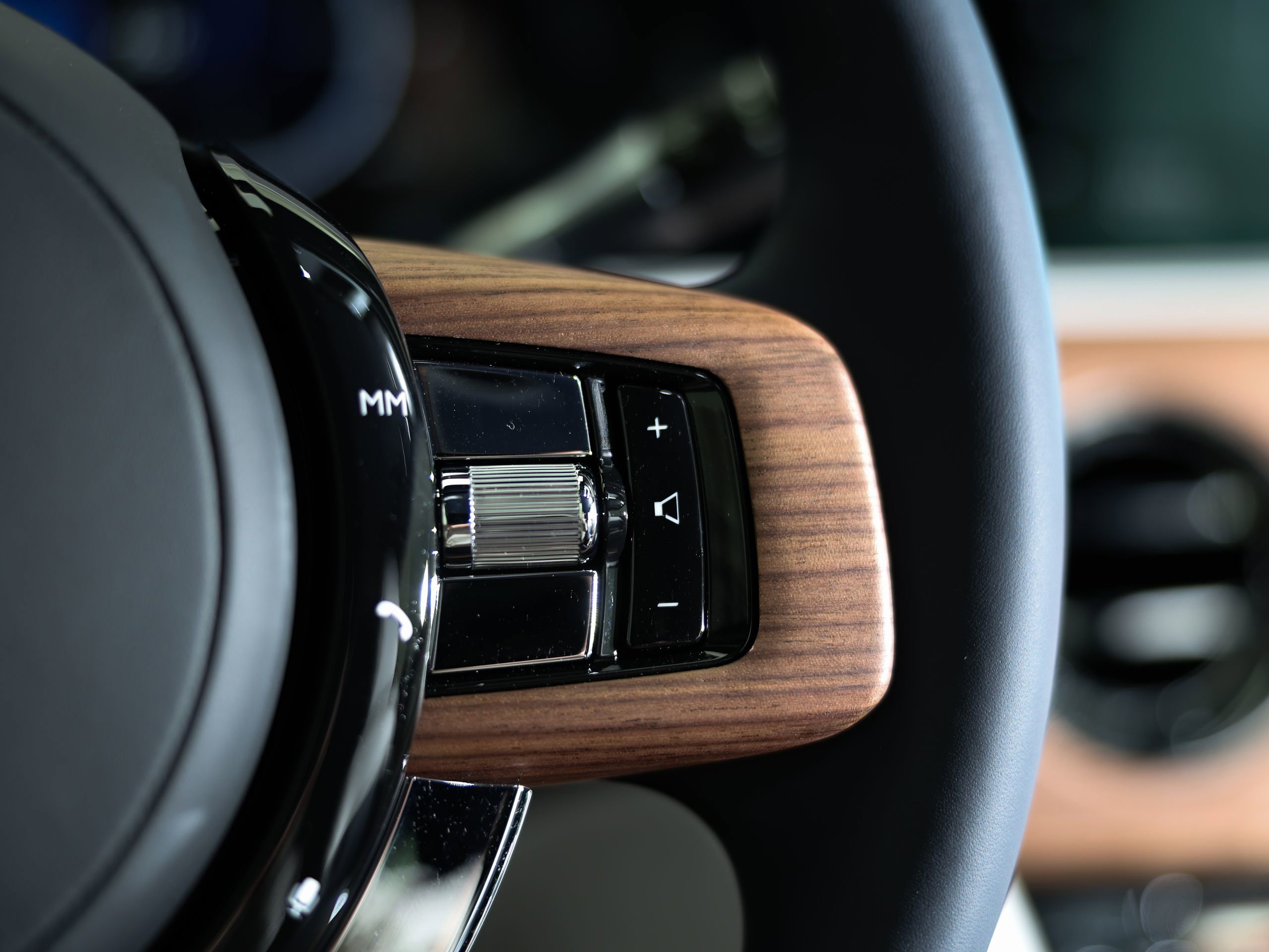 New 2026 Rolls-Royce Spectre Base image 15