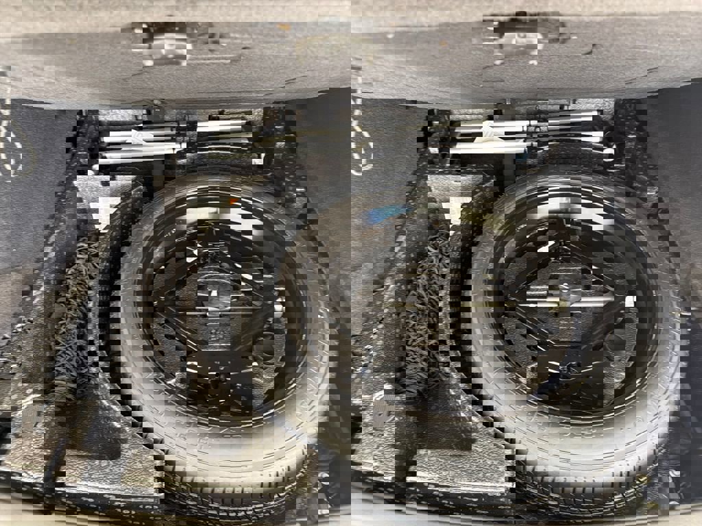 New 2026 Cadillac XT5 Luxury w/ LPO, Floor Liner Package AWD/4WD image 17