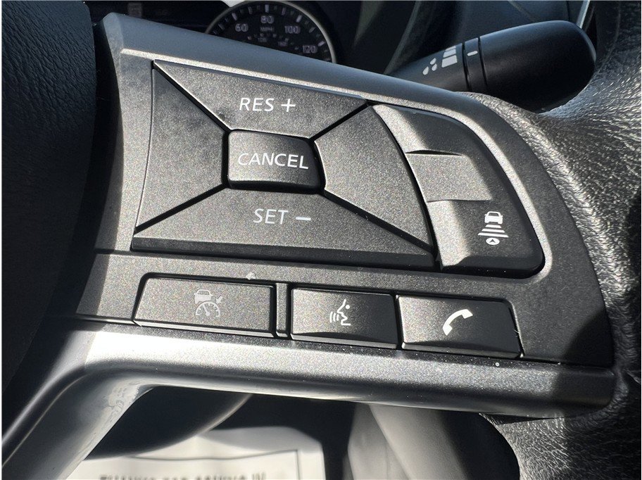 Used 2025 Nissan Sentra SV image 15