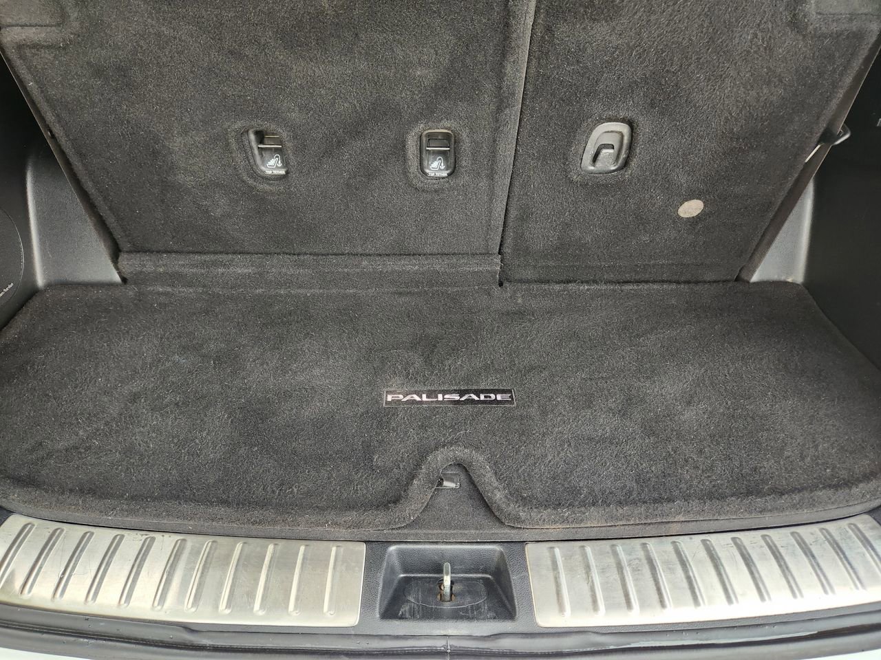 Used 2022 Hyundai Palisade Calligraphy FWD image 32