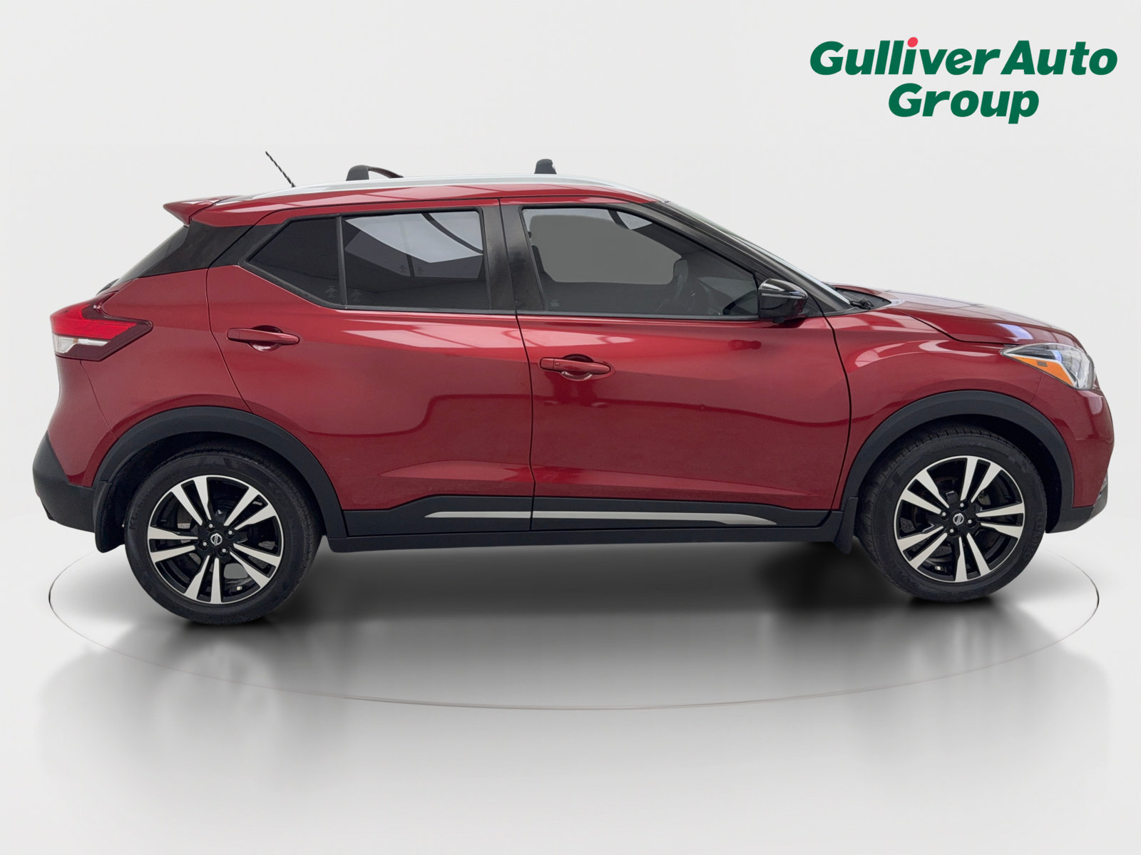 Used 2019 Nissan Kicks SR w/ Exterior Package FWD image 10
