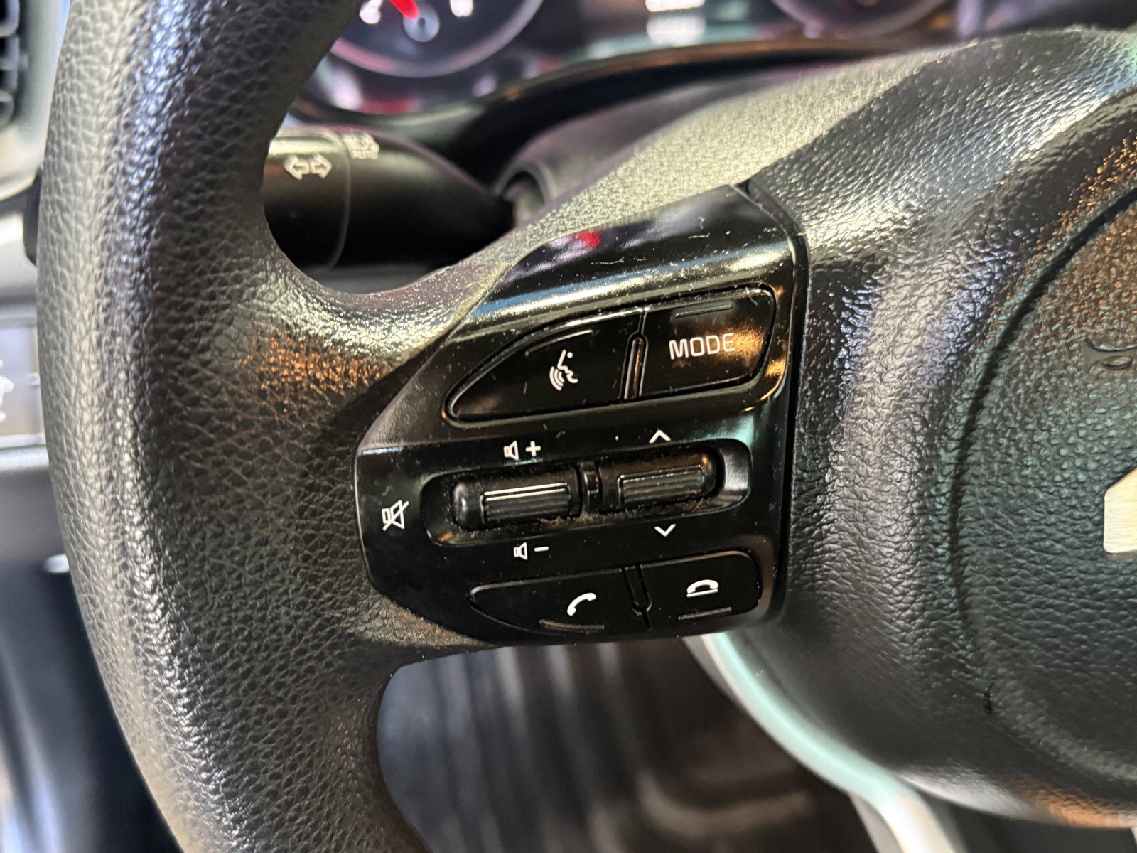 Used 2023 Kia Rio S w/ Technology Package FWD image 21