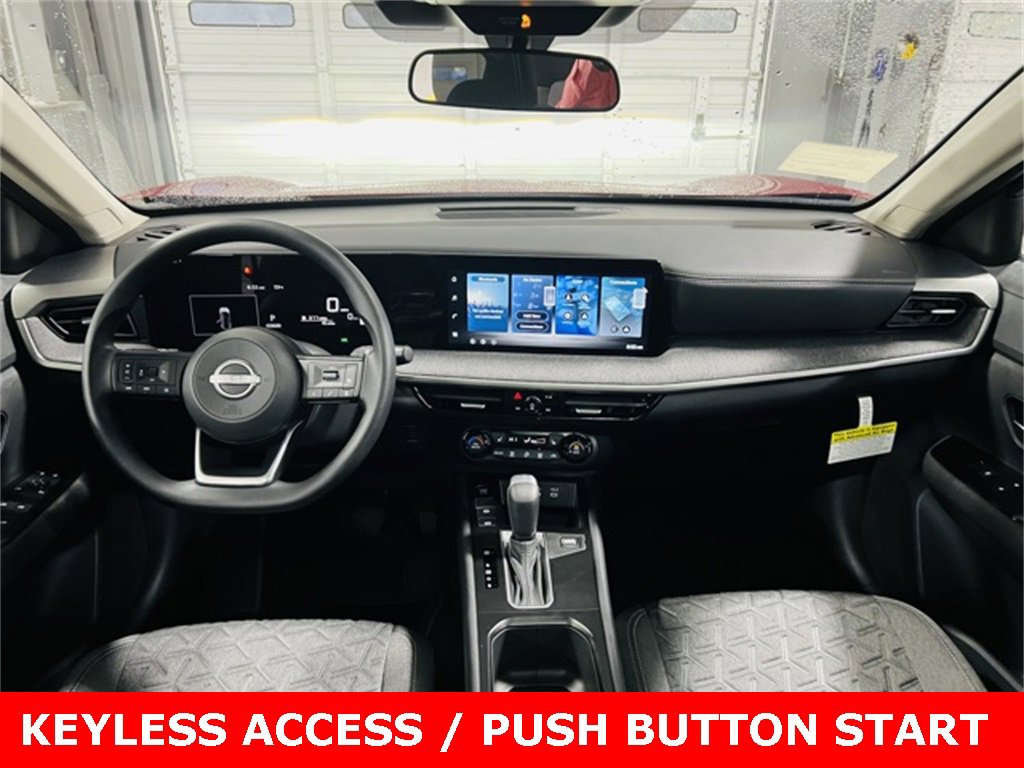 New 2026 Nissan Kicks SV w/ SV Premium Package image 4