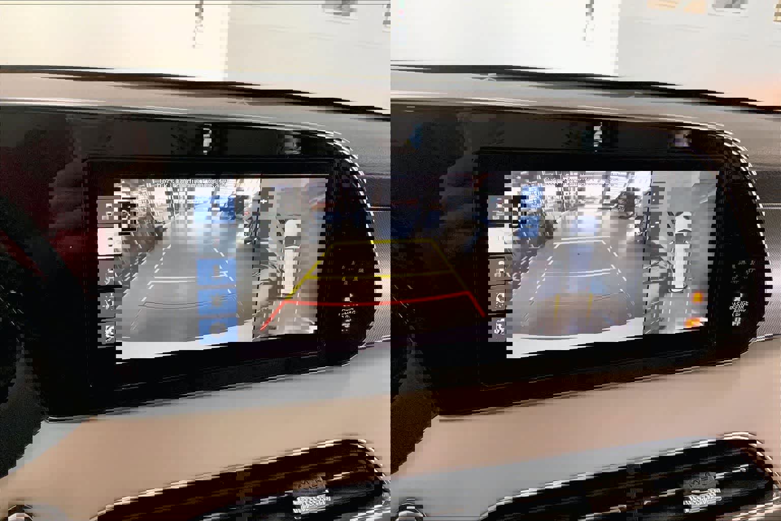 Used 2021 Hyundai Palisade Calligraphy w/ Cargo Package image 24