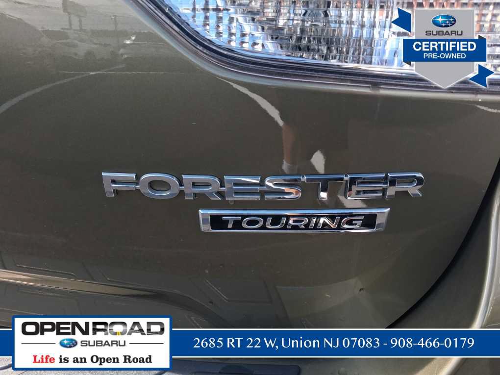 Used 2023 Subaru Forester Touring AWD/4WD image 6