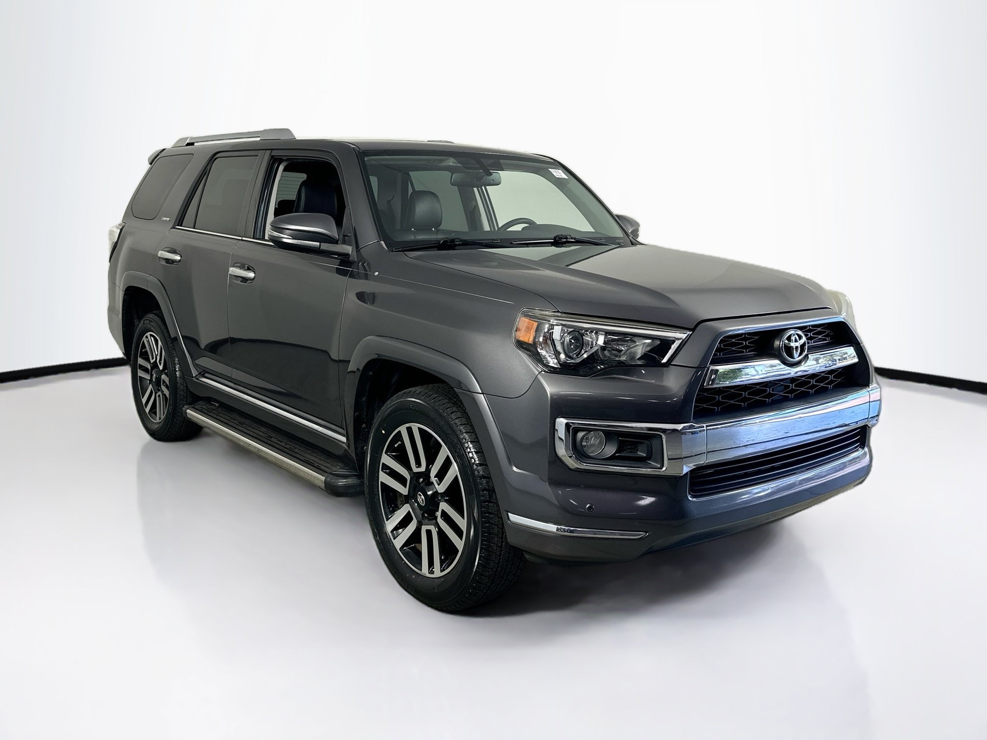 Used 2019 Toyota 4Runner Limited AWD/4WD image 3