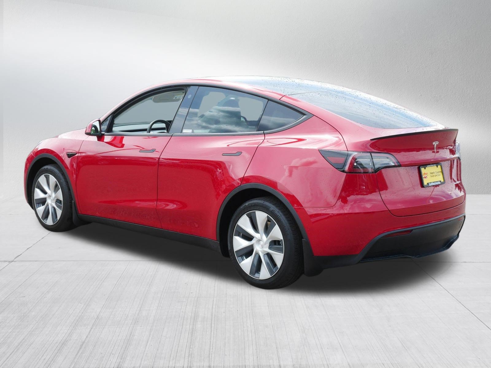 Used 2021 Tesla Model Y Long Range AWD/4WD image 5