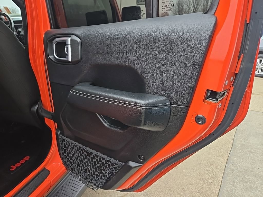 Used 2020 Jeep Wrangler Unlimited Sahara w/ Uconnect 4C Nav & Sound Group image 83