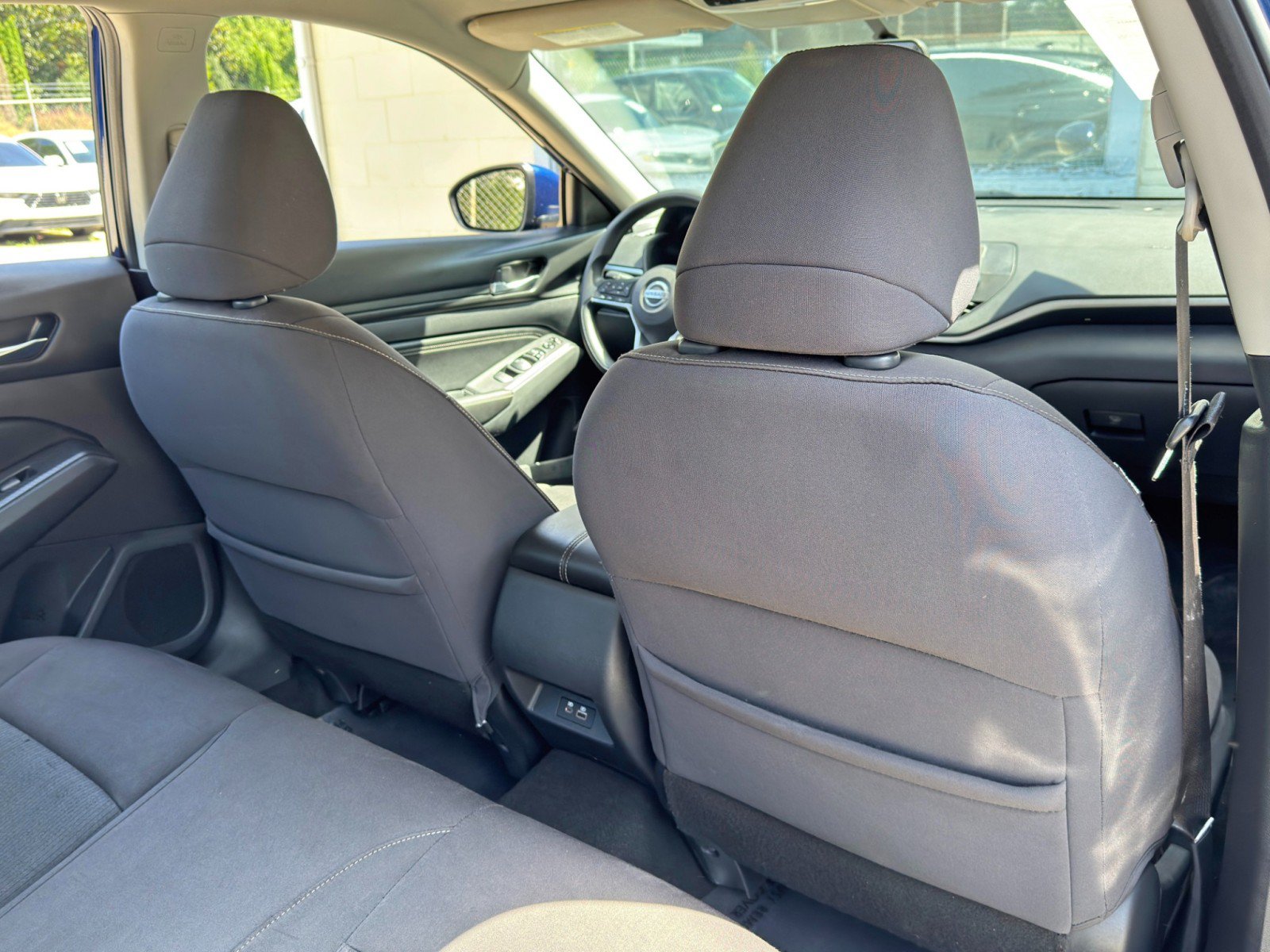 Used 2020 Nissan Altima 2.5 S FWD image 29