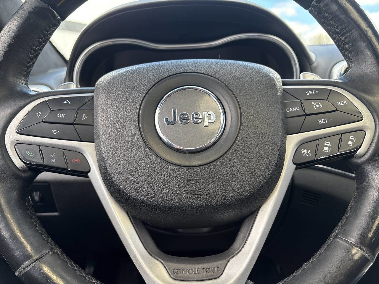 Used 2014 Jeep Grand Cherokee Summit AWD/4WD image 10