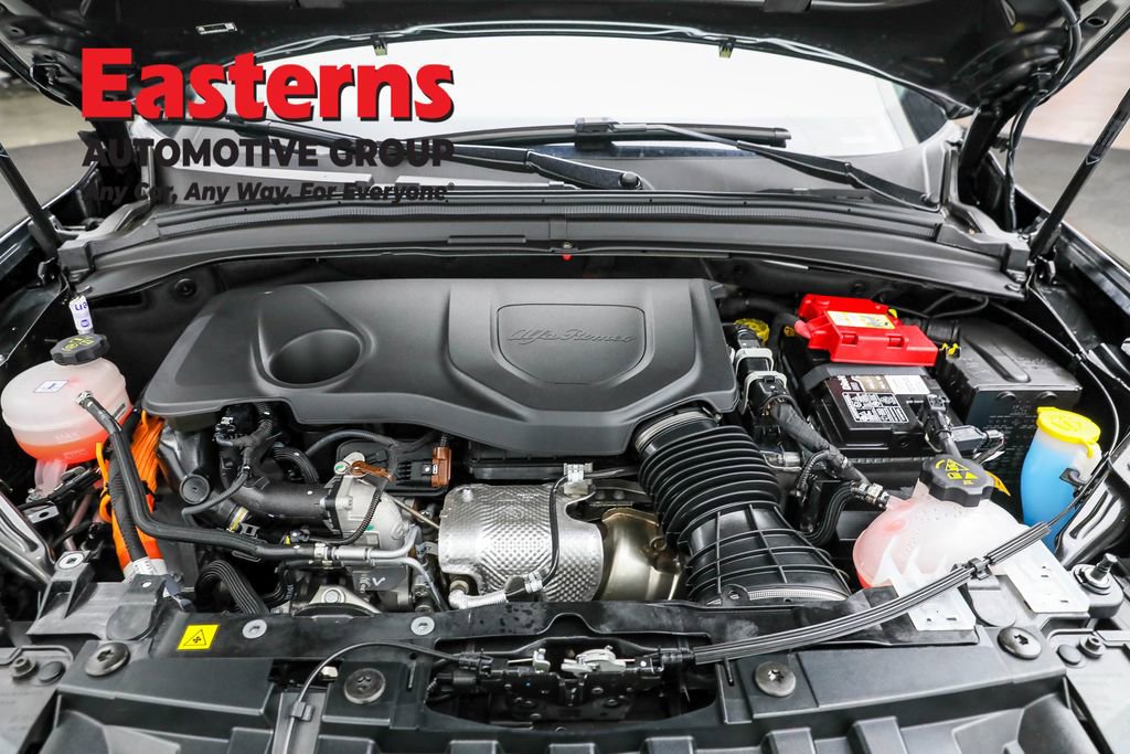 Used 2024 Alfa Romeo Tonale Veloce AWD/4WD image 9