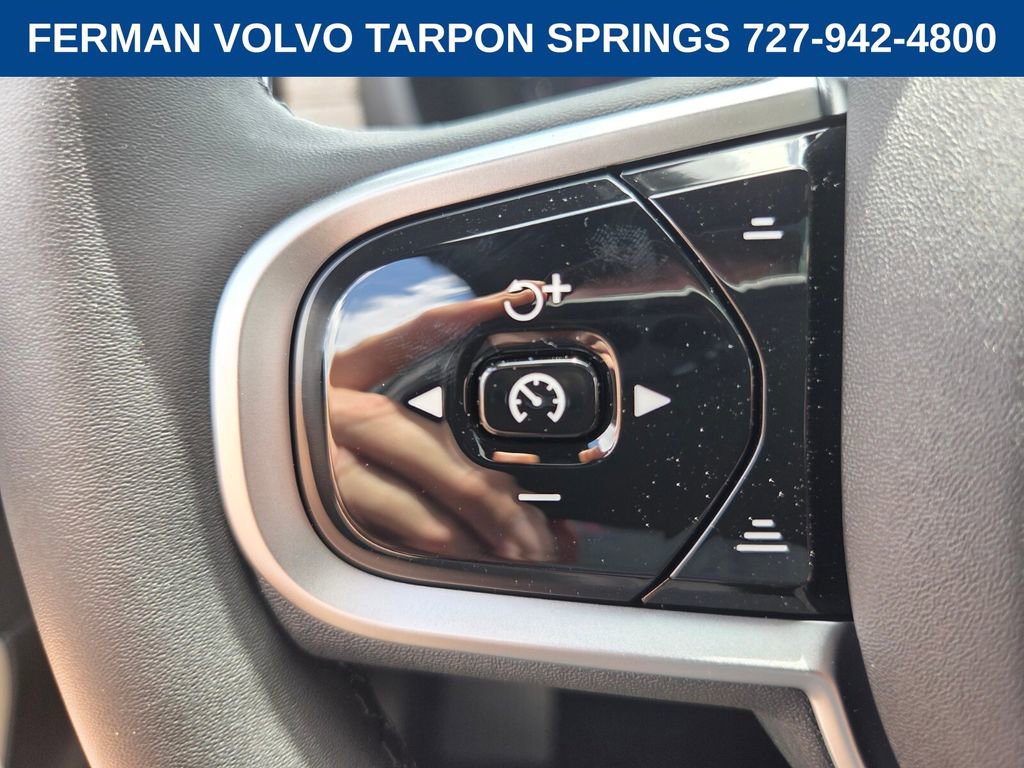 New 2026 Volvo XC90 B6 Plus w/ Protection Package Premier image 30