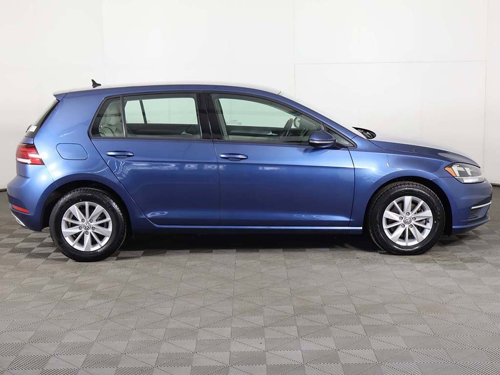 Used 2019 Volkswagen Golf S image 15