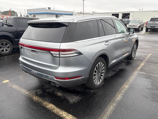 Used 2021 Lincoln Aviator Reserve w/ Elements Package Plus AWD/4WD image 3