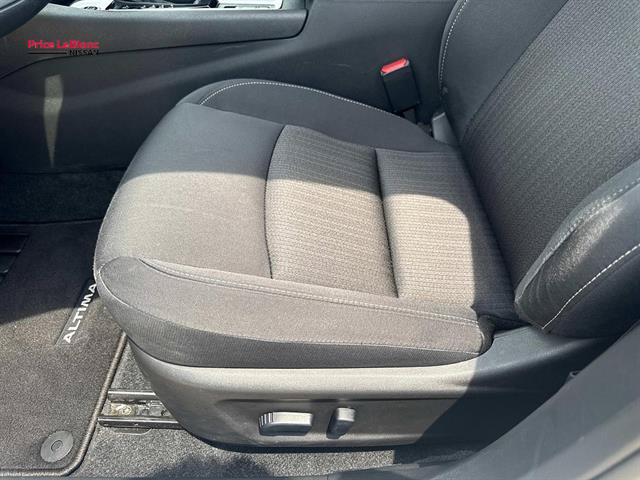 Certified 2025 Nissan Altima 2.5 SV AWD/4WD image 15