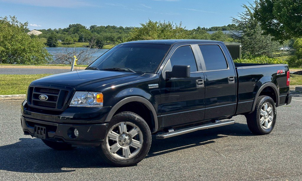 Used 2007 Ford F150 Lariat AWD/4WD image 3