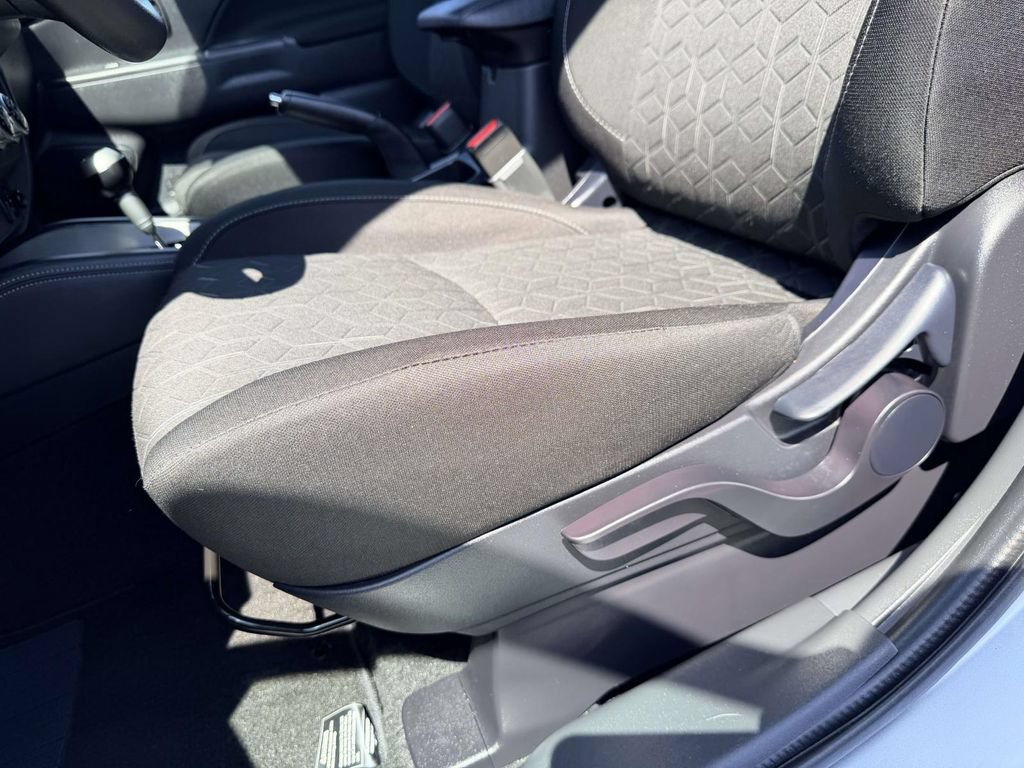 Used 2025 Mitsubishi Outlander Sport ES AWD/4WD image 14