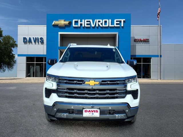 Used 2023 Chevrolet Silverado 1500 LTZ w/ LTZ Premium Package AWD/4WD image 8