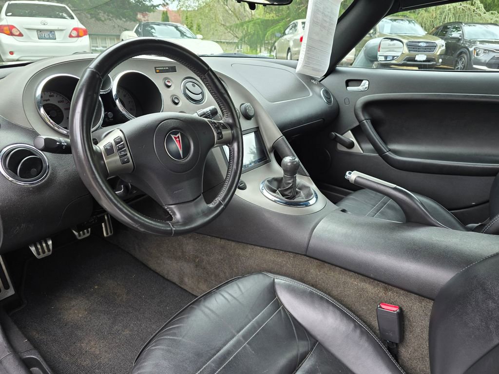 Used 2007 Pontiac Solstice Convertible w/ Premium Package RWD image 11