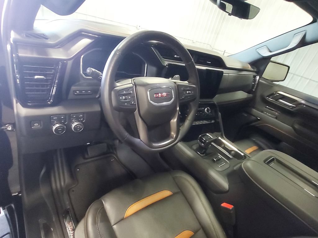 Used 2022 GMC Sierra 1500 AT4 w/ AT4 Premium Package AWD/4WD image 15