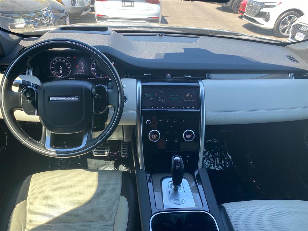 Used 2020 Land Rover Discovery Sport SE R-Dynamic image 10