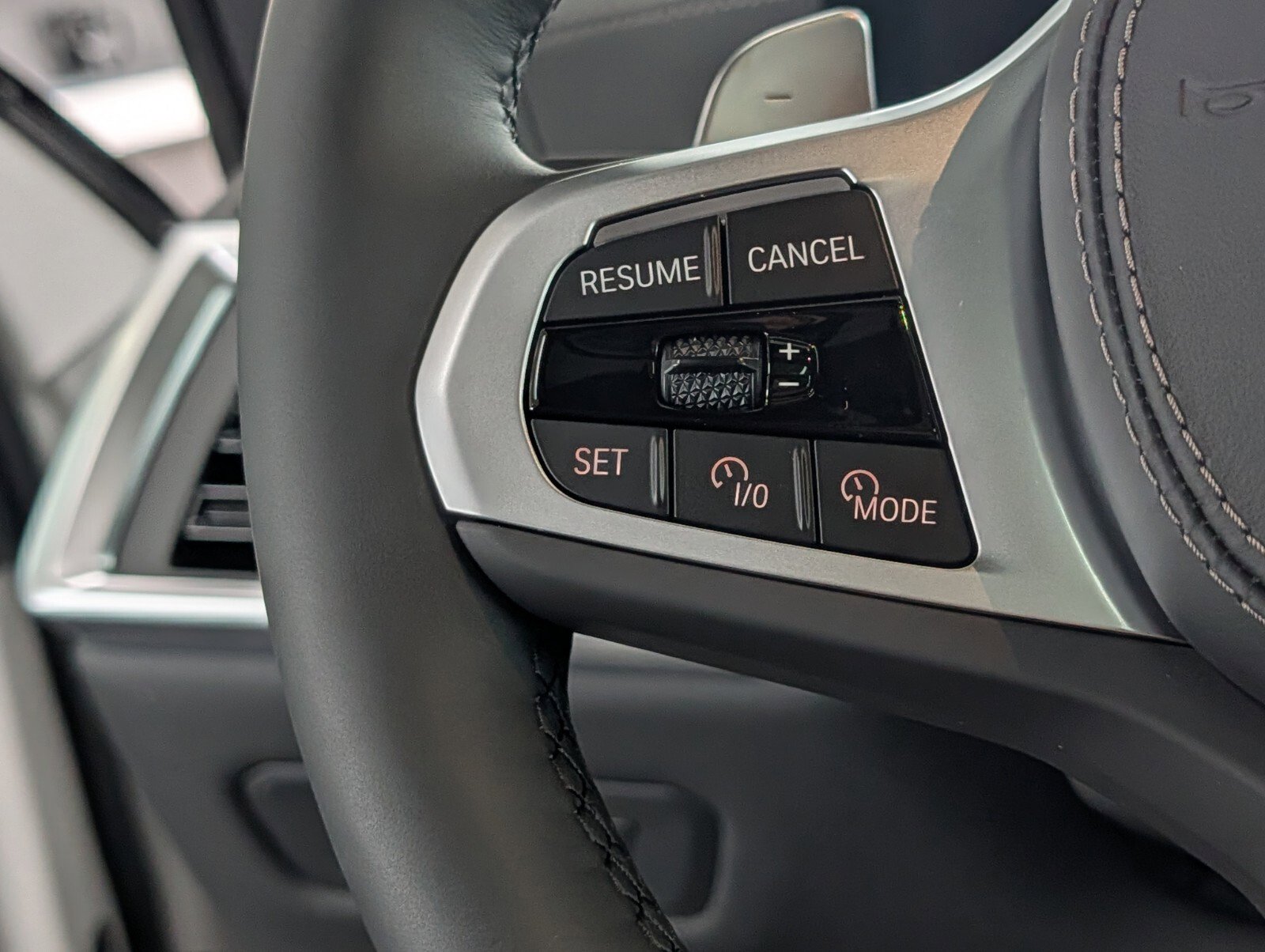 New 2026 BMW X5 xDrive40i w/ M Sport Package image 18