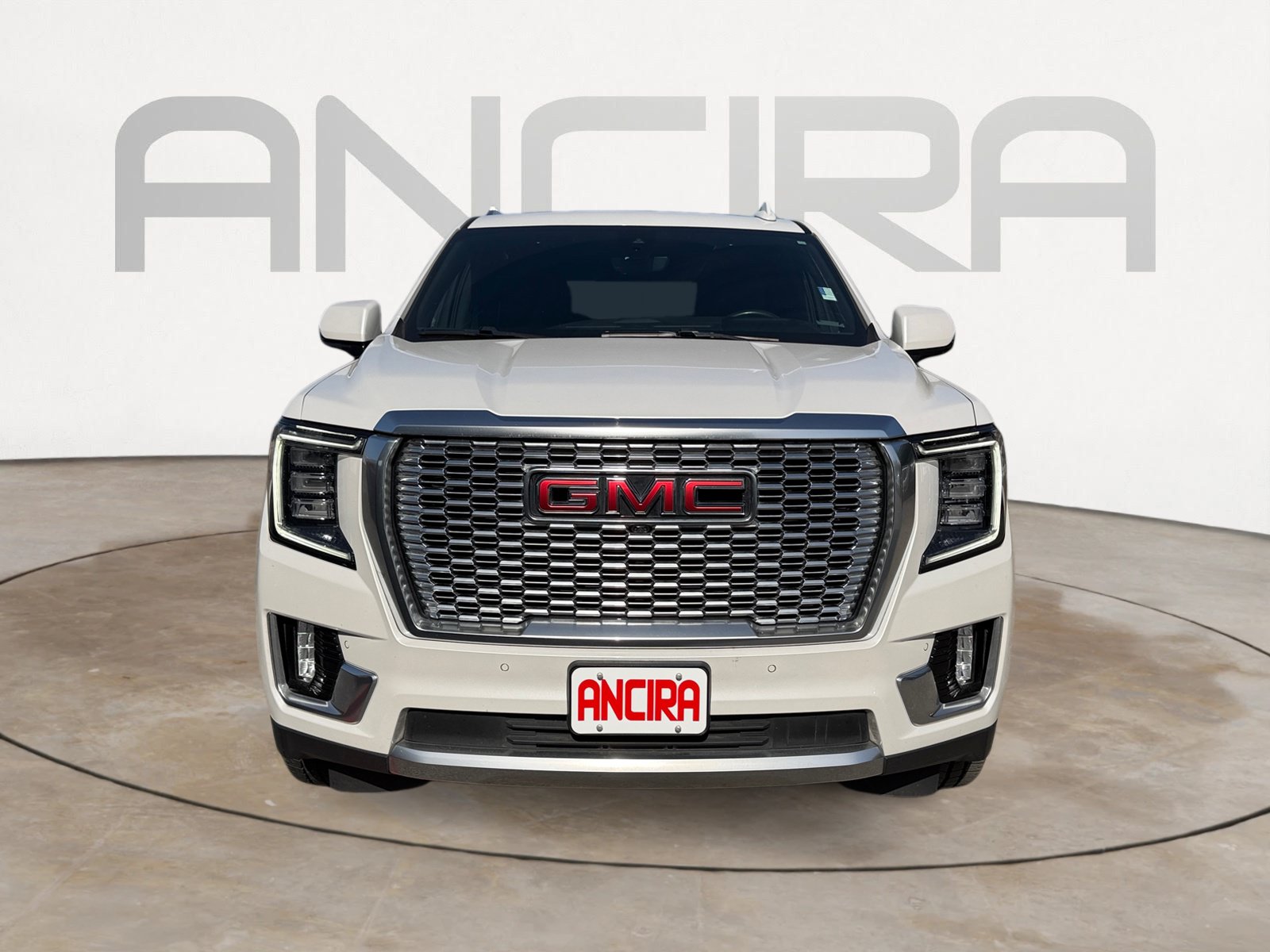 Used 2021 GMC Yukon Denali w/ Denali Ultimate Package AWD/4WD image 4
