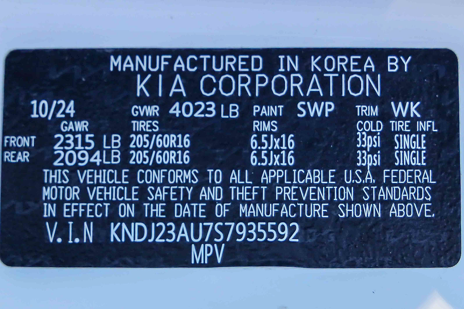 Certified 2025 Kia Soul LX w/ LX Technology Package FWD image 28