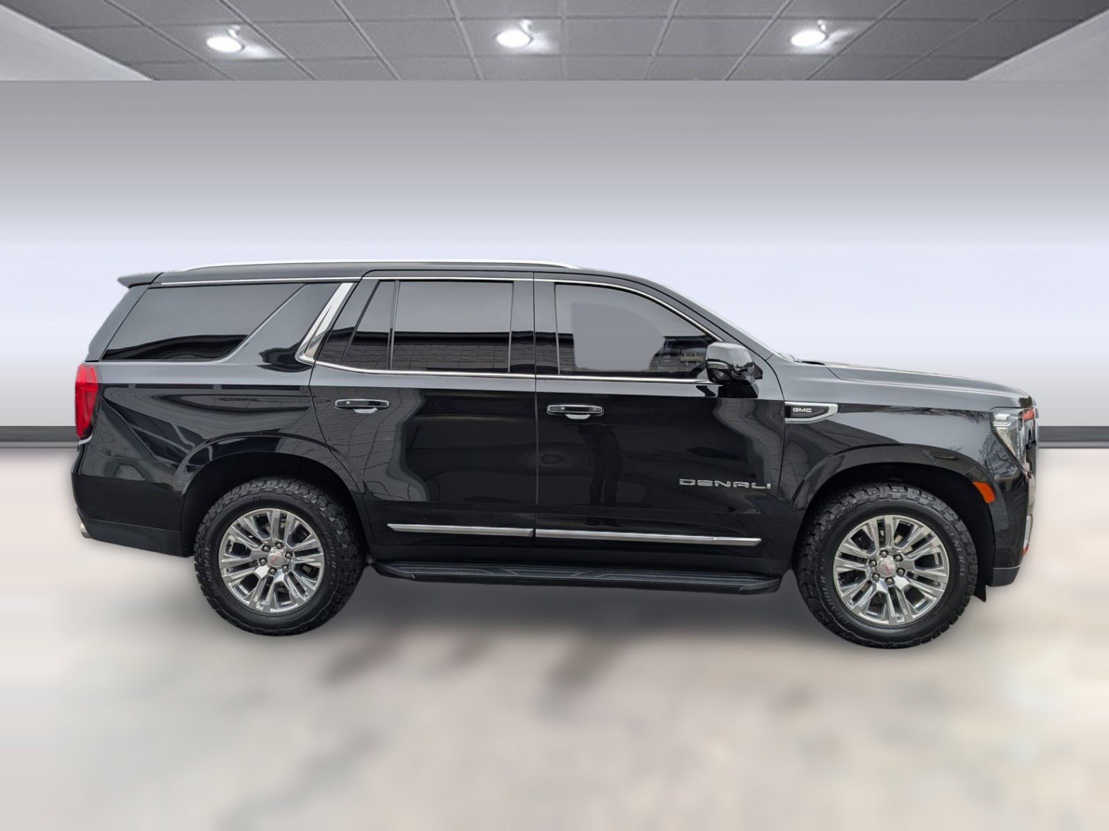 Used 2023 GMC Yukon Denali image 8
