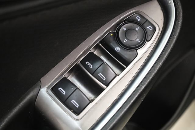 Used 2019 Chevrolet Malibu LT w/ Driver Confidence Package II image 14