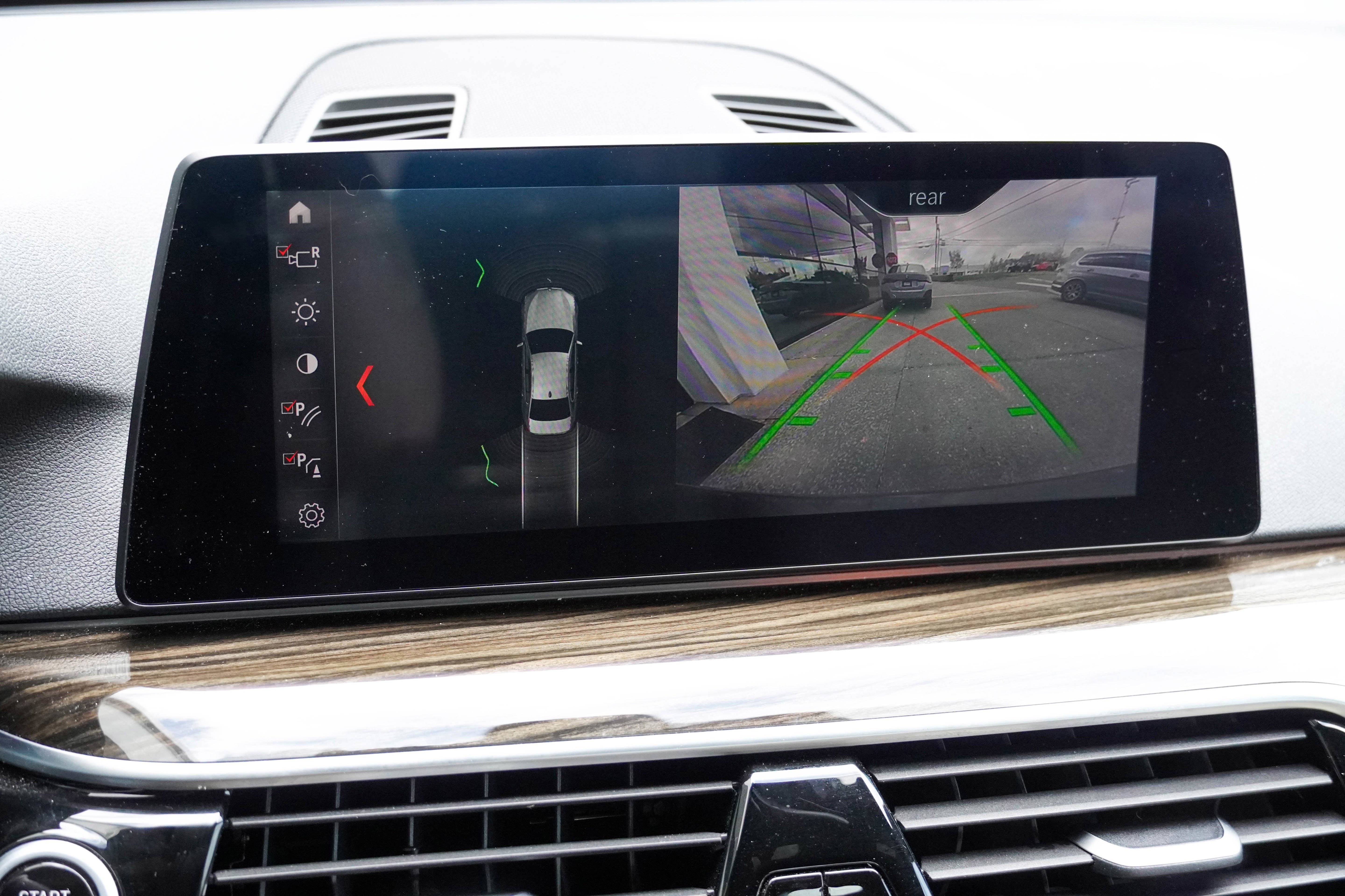 Used 2019 BMW 540i w/ Convenience Package image 24