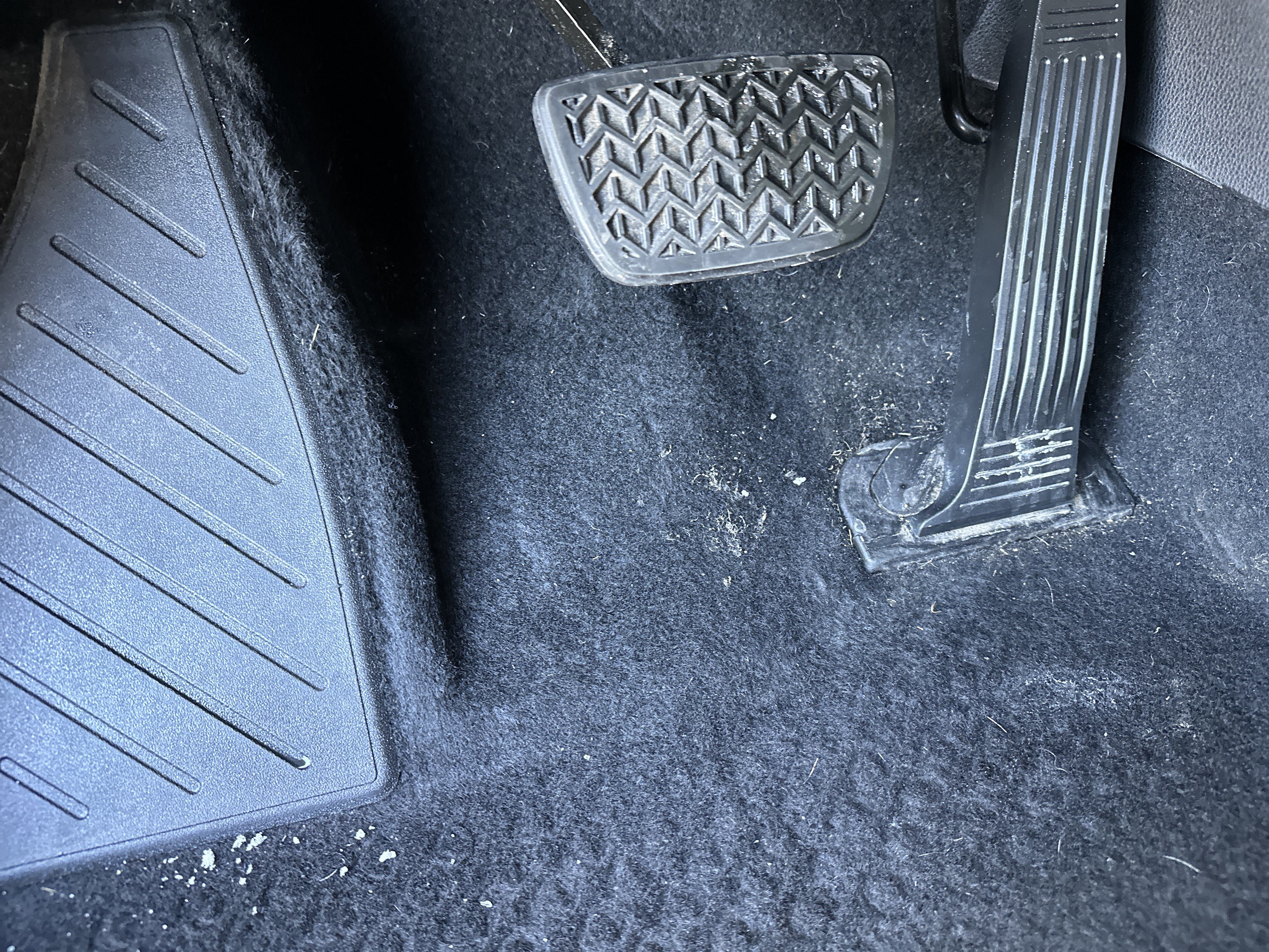 Used 2022 Toyota Highlander XLE image 17