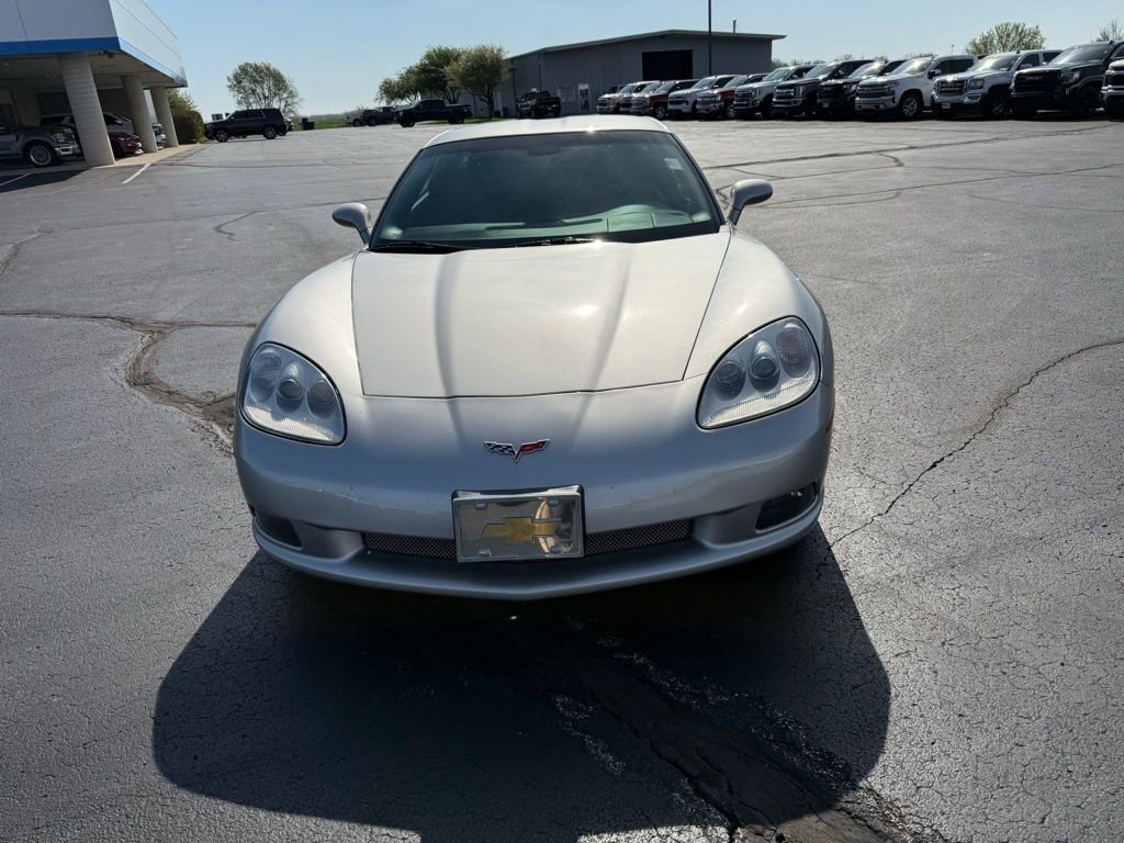 Used 2008 Chevrolet Corvette Coupe w/ Z51 Performance Package image 6