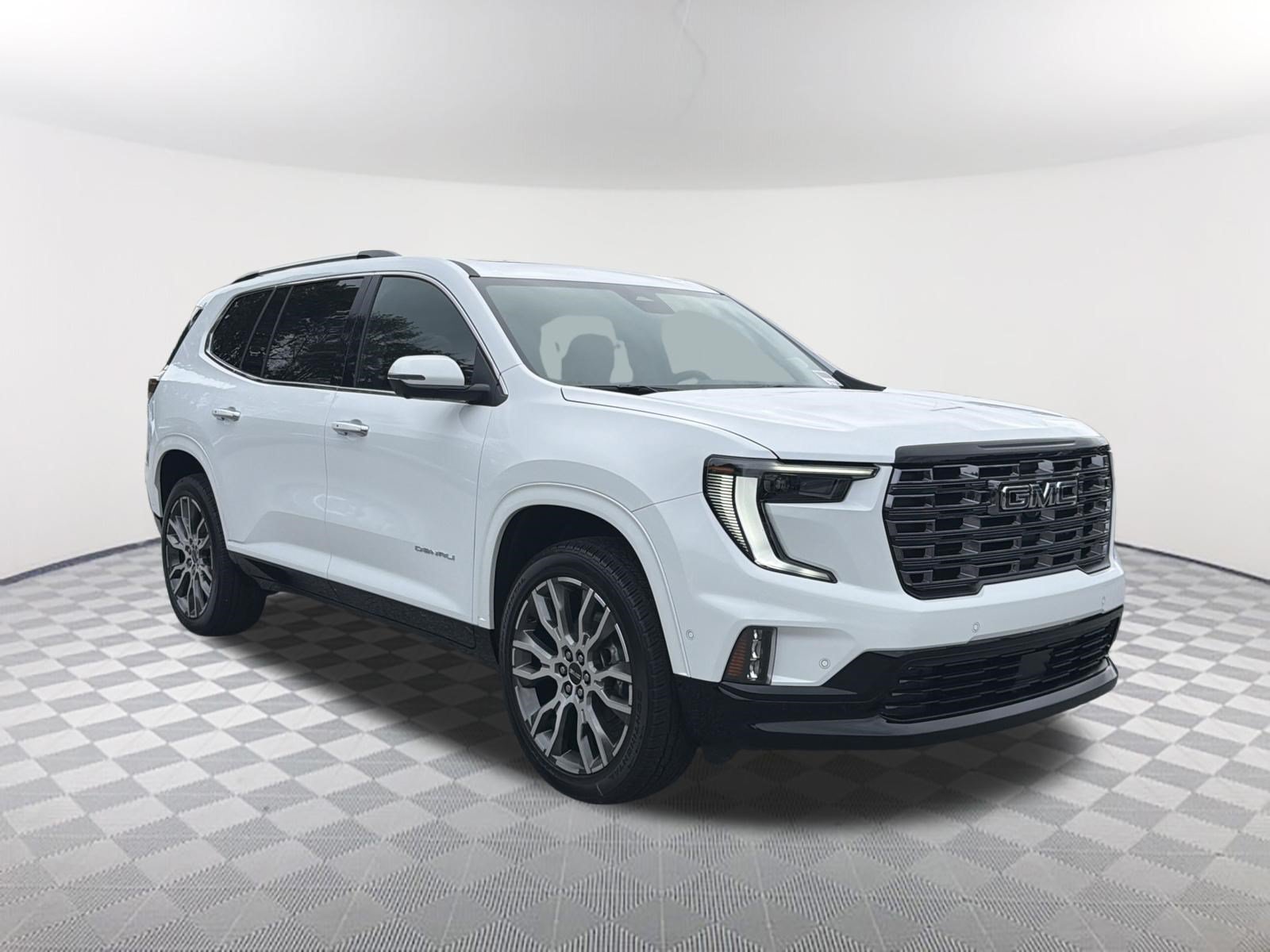 New 2027 GMC Acadia Denali Ultimate w/ LPO, Floor Liner Package FWD image 3