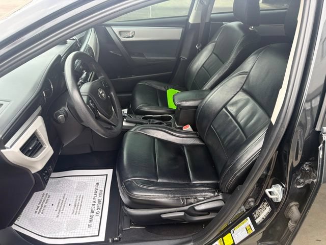 Used 2015 Toyota Corolla LE FWD image 13