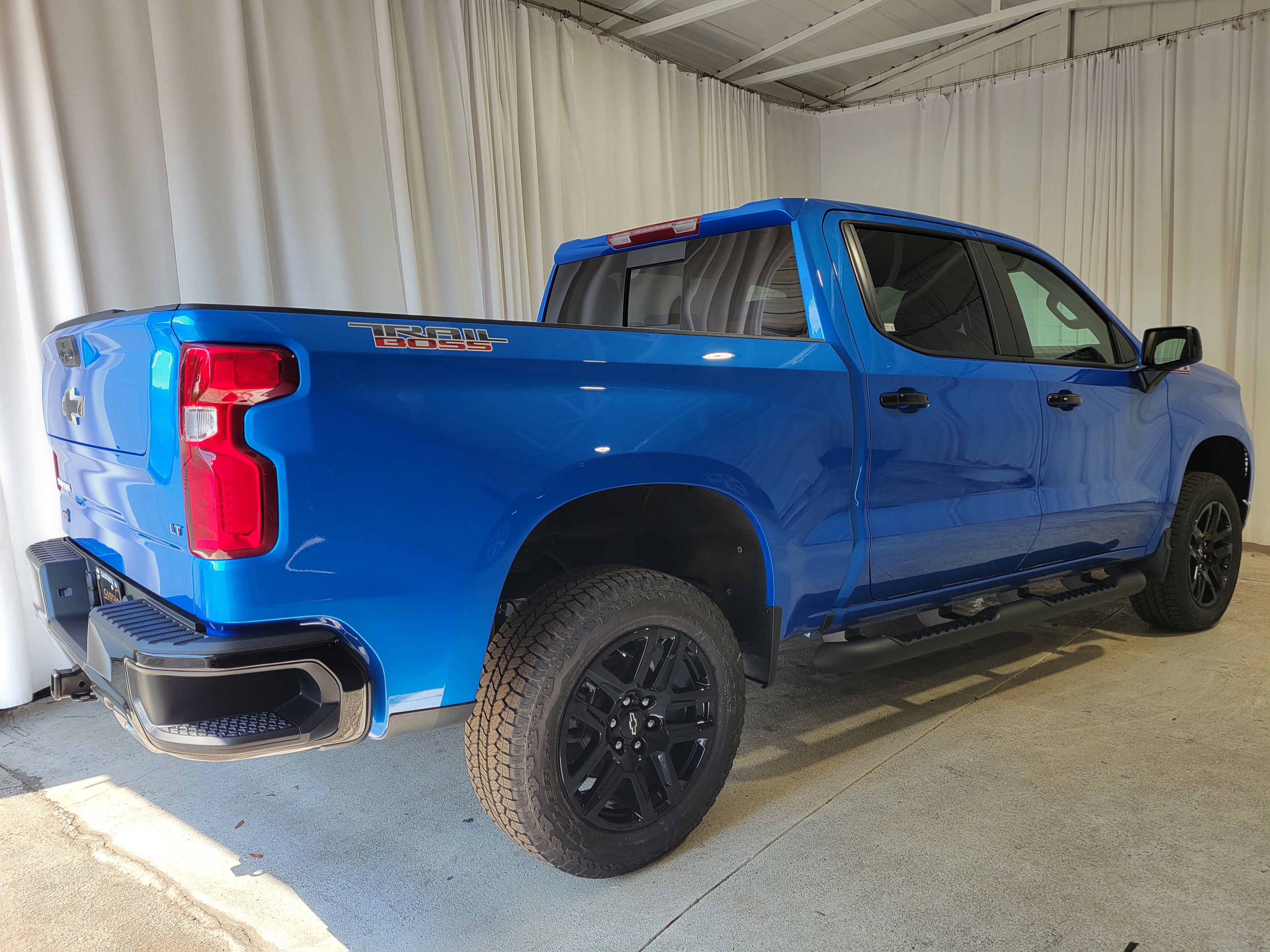 New 2026 Chevrolet Silverado 1500 LT Trail Boss w/ Convenience Package II image 5