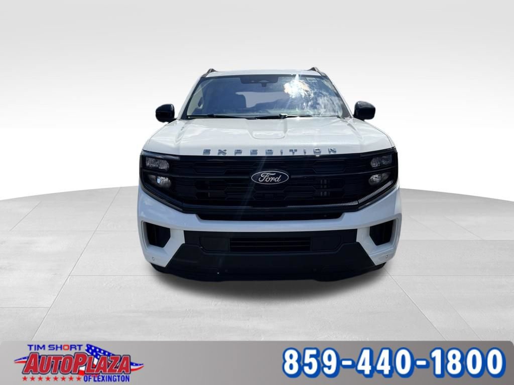 Used 2025 Ford Expedition Active AWD/4WD image 7