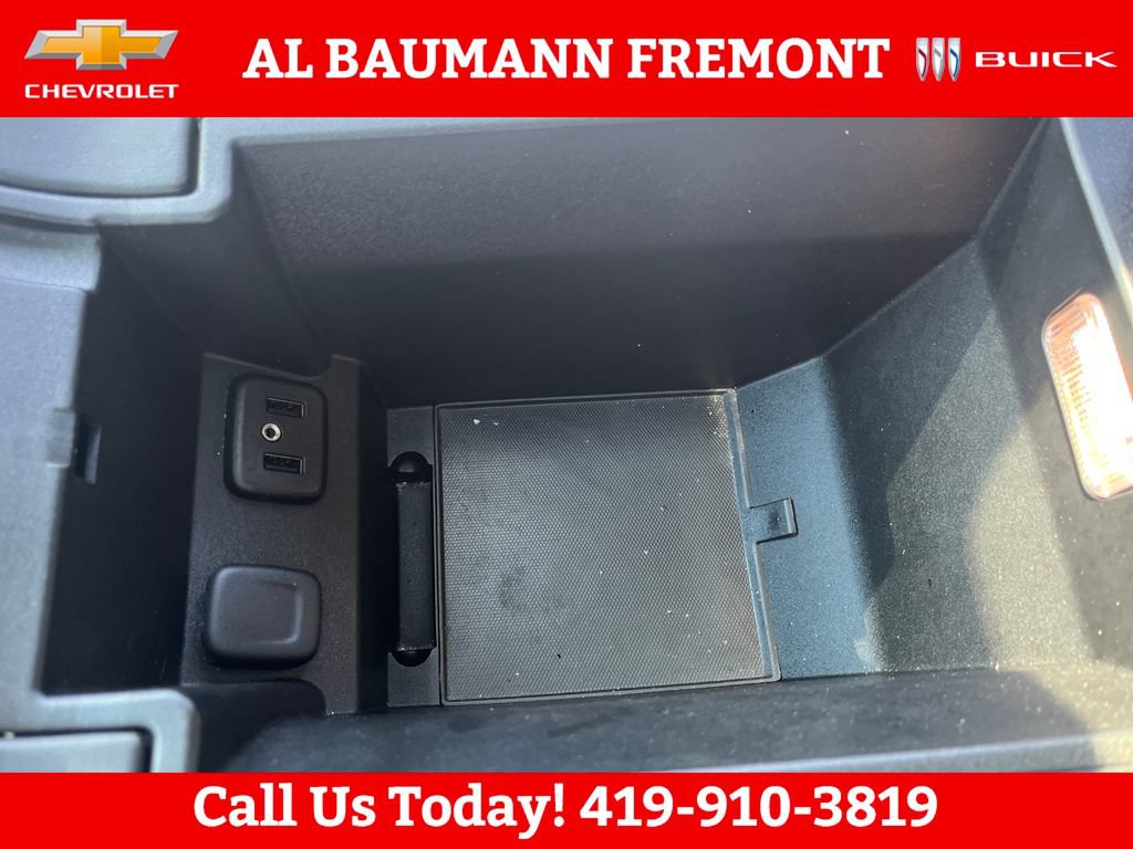 Used 2017 Buick LaCrosse Essence w/ Sun and Shade Package FWD image 26